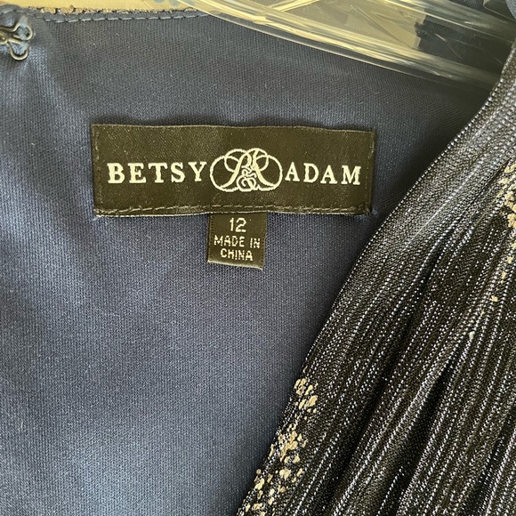 Betsy & Adam, Gun Metal Foil Print, Flutter Sleeve, Long Gown Size 12 - Picture 11 of 16